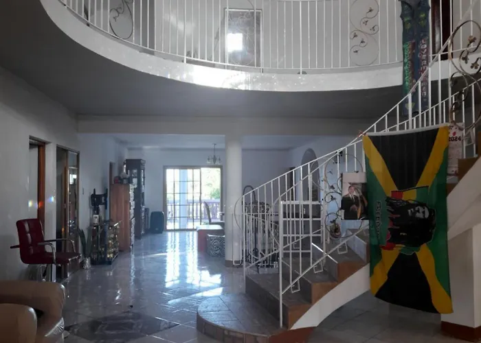 Jamaica Sweetsop & Tours Habitación en casa particular Montego Bay