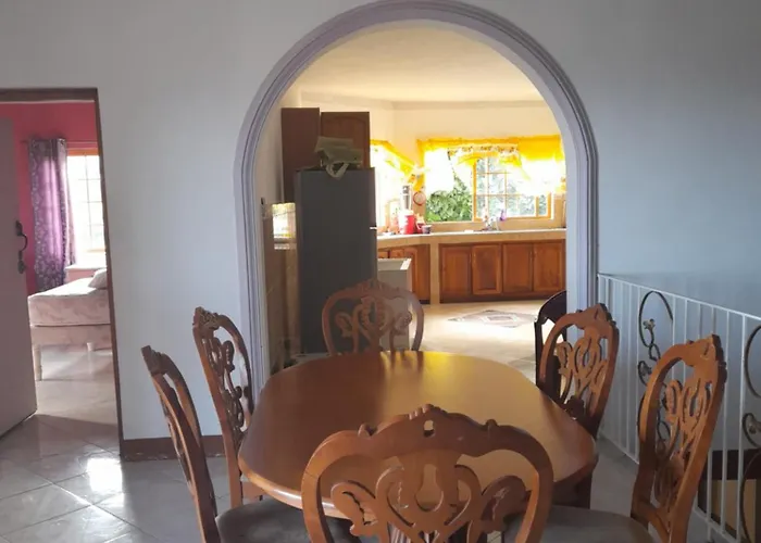 Habitación en casa particular Jamaica Sweetsop & Tours